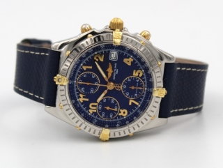 Breitling Chronomat Ref. B130501 Quadrante Blu Cavalieri in Oro Giallo 18Kt.